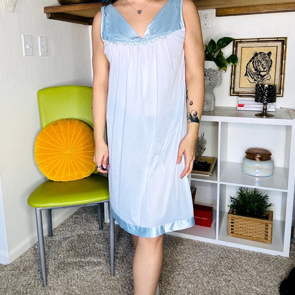 Vintage Dresses & Skirts - 80's Baby Blue Satin Silky V Neck Flow Night Gown Medium
